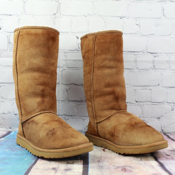 UGG Australia Classic Tall Winter Boots Sz 6 - Picture 2 of 10